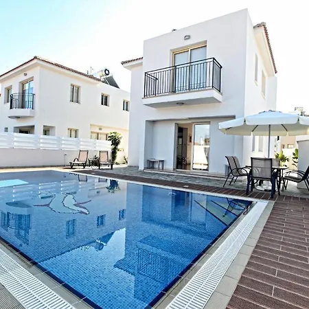 Palm Village Villas Βίλα Πρωταράς